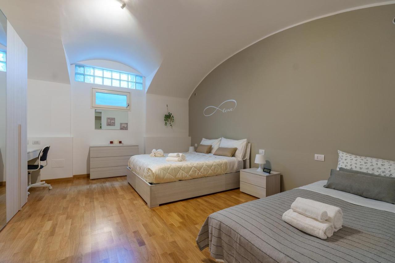 Centro Storico Duomo A 5 Minuti Love Suite Wifi Netflix Milan Exterior photo
